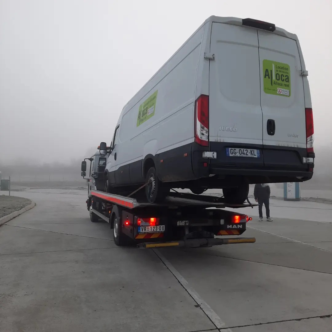 TOWING SERVICE AB AUTO VRANJE